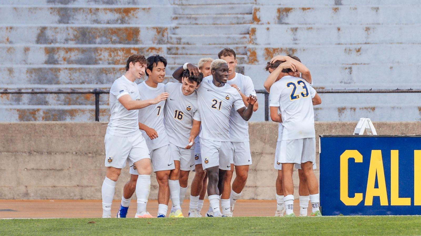 Bears Defeat Cal State Fullerton, 1-0
