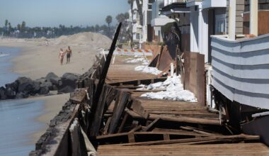 Evacuations lifted in Long Beach where pounding waves damaged historic boardwalk – San Bernardino Sun