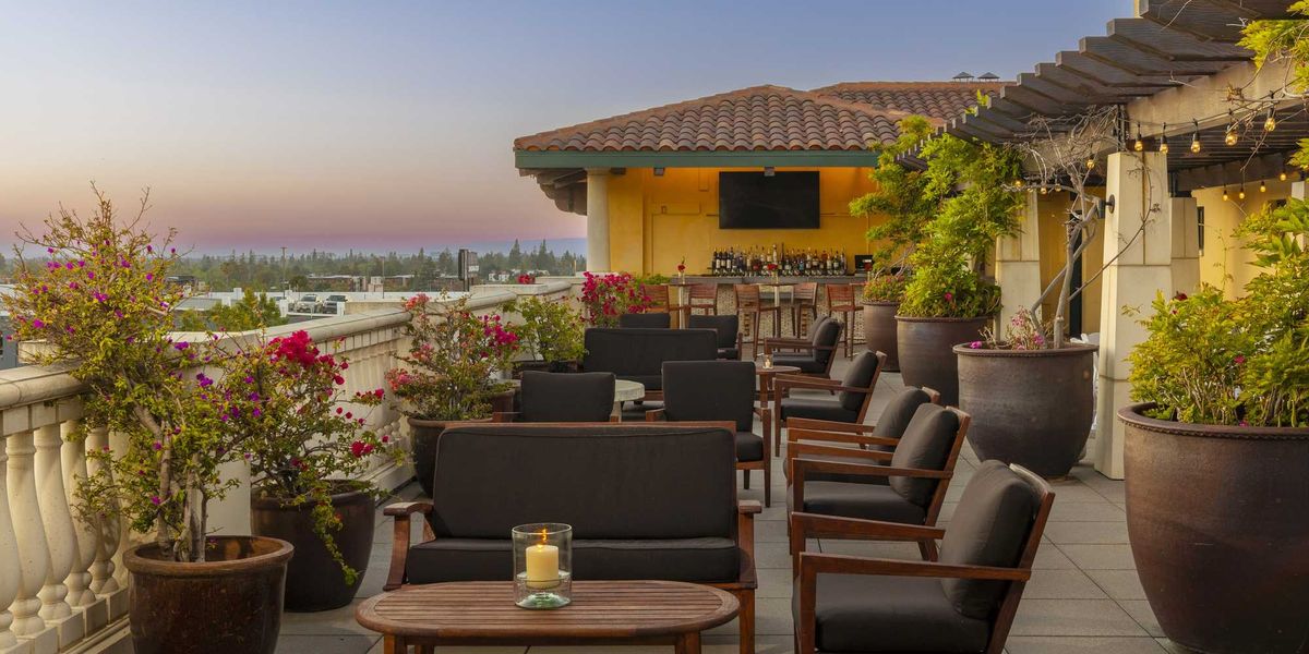 10 Rooftop Bars in the Bay Area with Killer Views