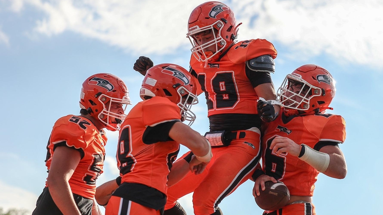 Photos: Long Beach at Carey — Nassau Conference II football