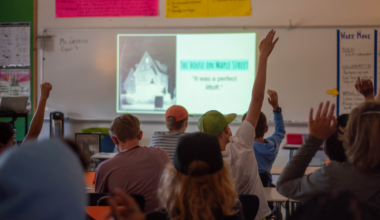 Berkeley schools to ban YouTube as parents decry impact of screens on kids