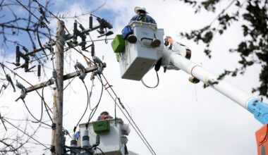 PG&E Warns 14,000 Northern California Residents Could See Power Cuts Due to Fire Risk