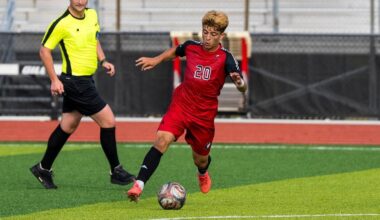 Huskies Settle for Draw at Oakland