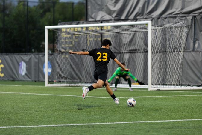 Men's Soccer Splits California Road Trip, Captures Win Over Redlands