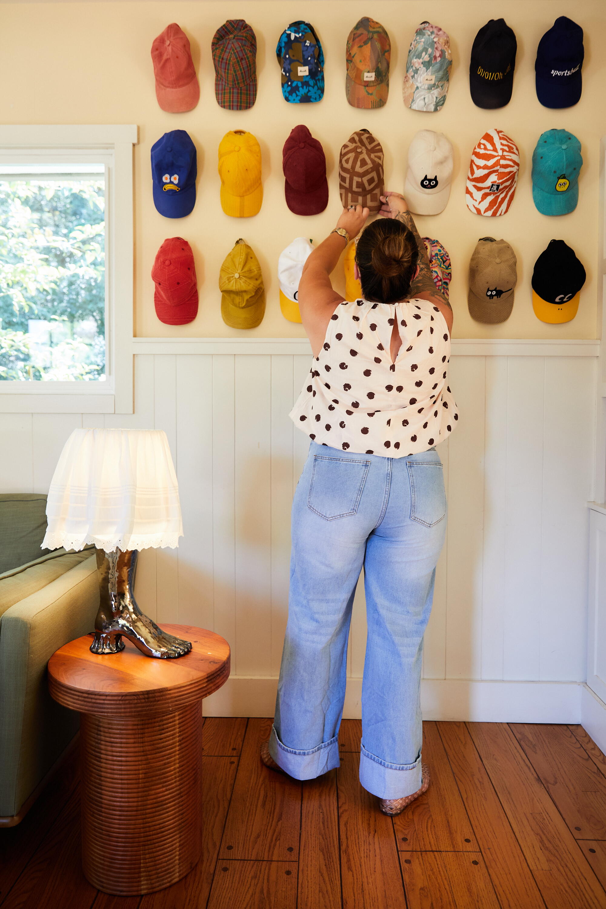 House manager Sabrina Thompson performing home chores