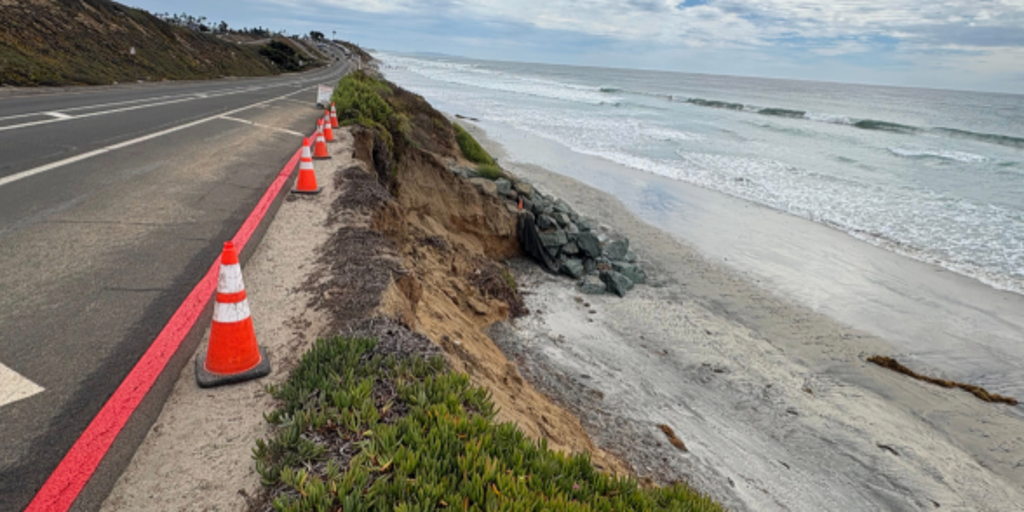 Carlsbad declares emergency over coastal erosion ahead of El Niño