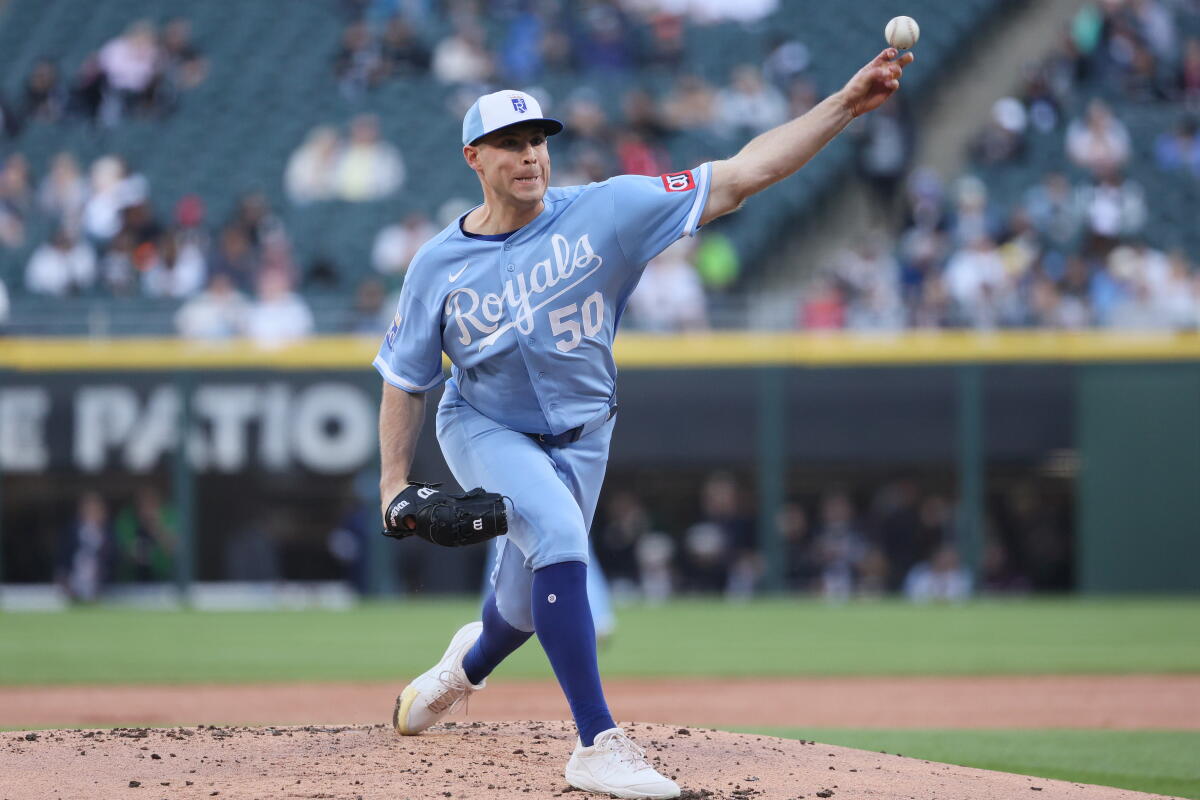 Pitcher Kris Bubic delivers during a game between the Kansas City Royals and Chicago White Sox.