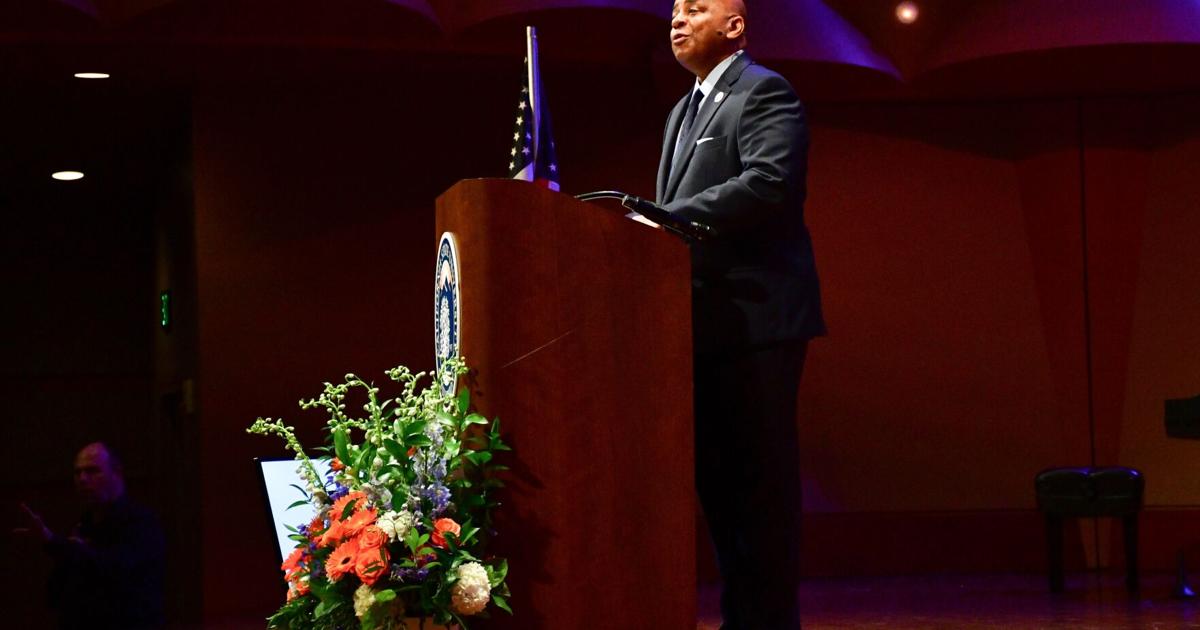 CSUF leaders discuss graduation and retention goals at convocation | News