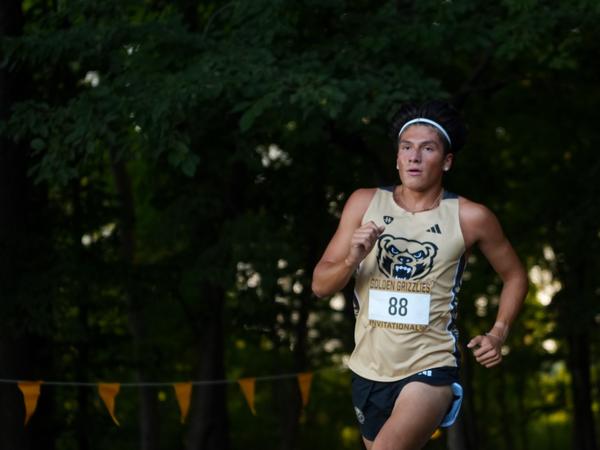 Golden Grizzlies to Race in George Dales Invitational