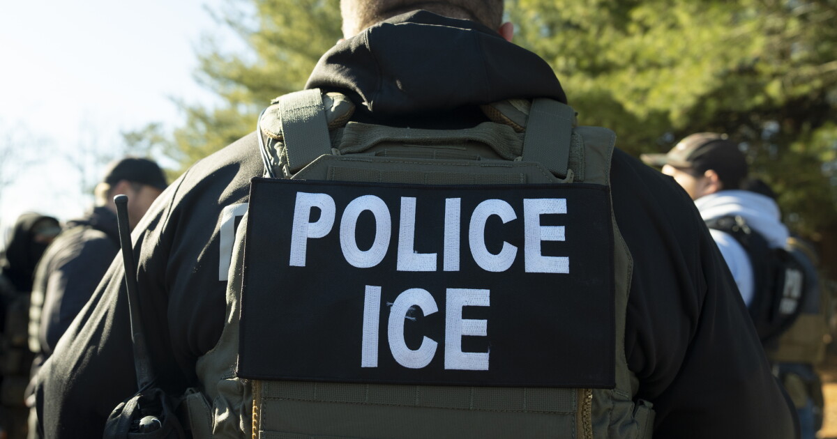 Santa Ana bans city employees from moonlighting for ICE