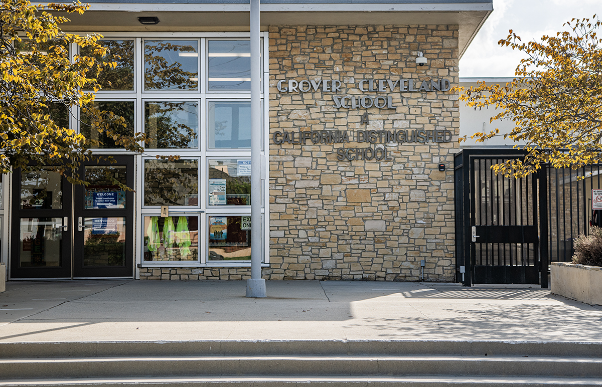 Teacher charged with abusing disabled students in his kindergarten class, LASD says • Long Beach Post News