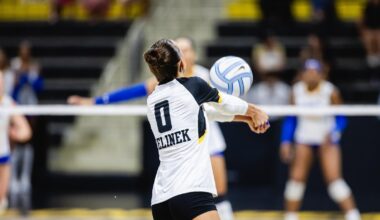 Beach Rallies For Second Straight Win Over Washington State