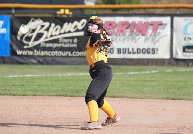 NCSA D1 Softball Swept by Oakland CC to Open the Season