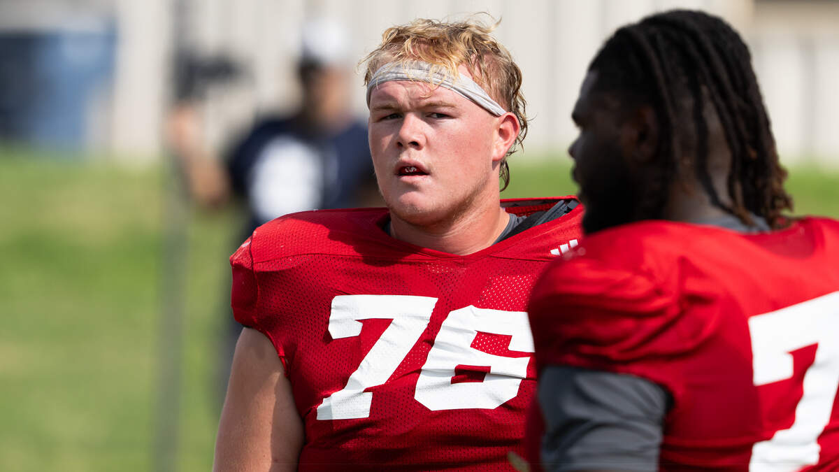Fresno State loses left tackle Brayden Walton to ankle injury