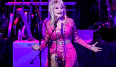 California Declares Sept. 25 Official Dolly Parton Day