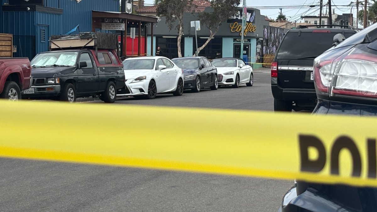 Man shot, killed by SDPD, after setting fire to North Park sex shop and K-9, ID’d – NBC 7 San Diego