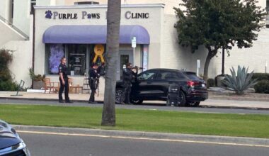 Coronado police beat would-be bank robber to the door