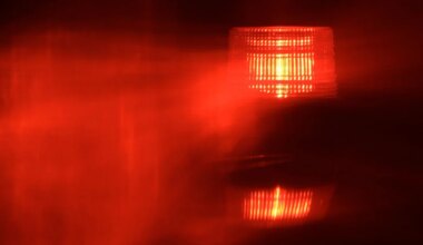 Driver finds body along Highway 99 in Modesto area, CHP says