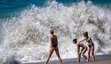 High tide, waves crash against Long Beach boardwalk from Hurricanes Odalys, Polo – San Bernardino Sun