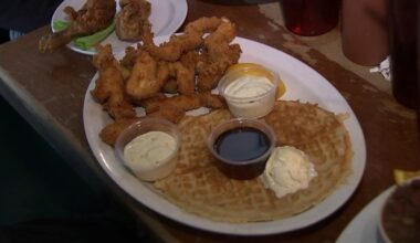 Oakland's Home of Chicken and Waffles closing its doors after 22 years