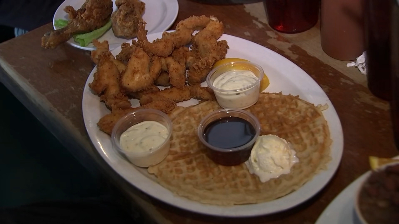 Oakland's Home of Chicken and Waffles closing its doors after 22 years