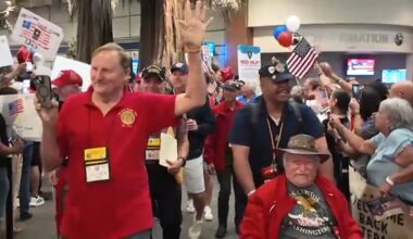 Valley Veterans receive heroes welcome after returning from 35th Central Valley Honor Flight