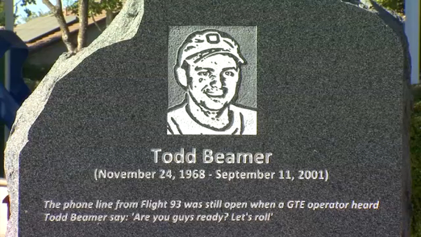 "Let's Roll": Fresno ceremony remembers Todd Beamer, 9/11 Heroes
