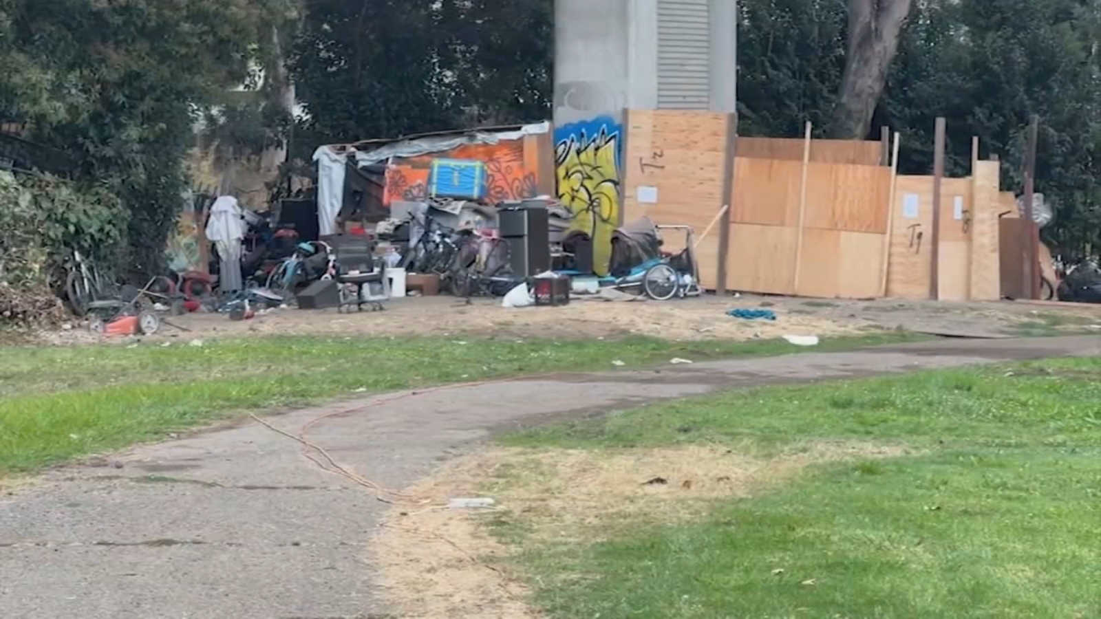 Oakland's homelessness crisis raises questions about crime, enforcement and housing policy
