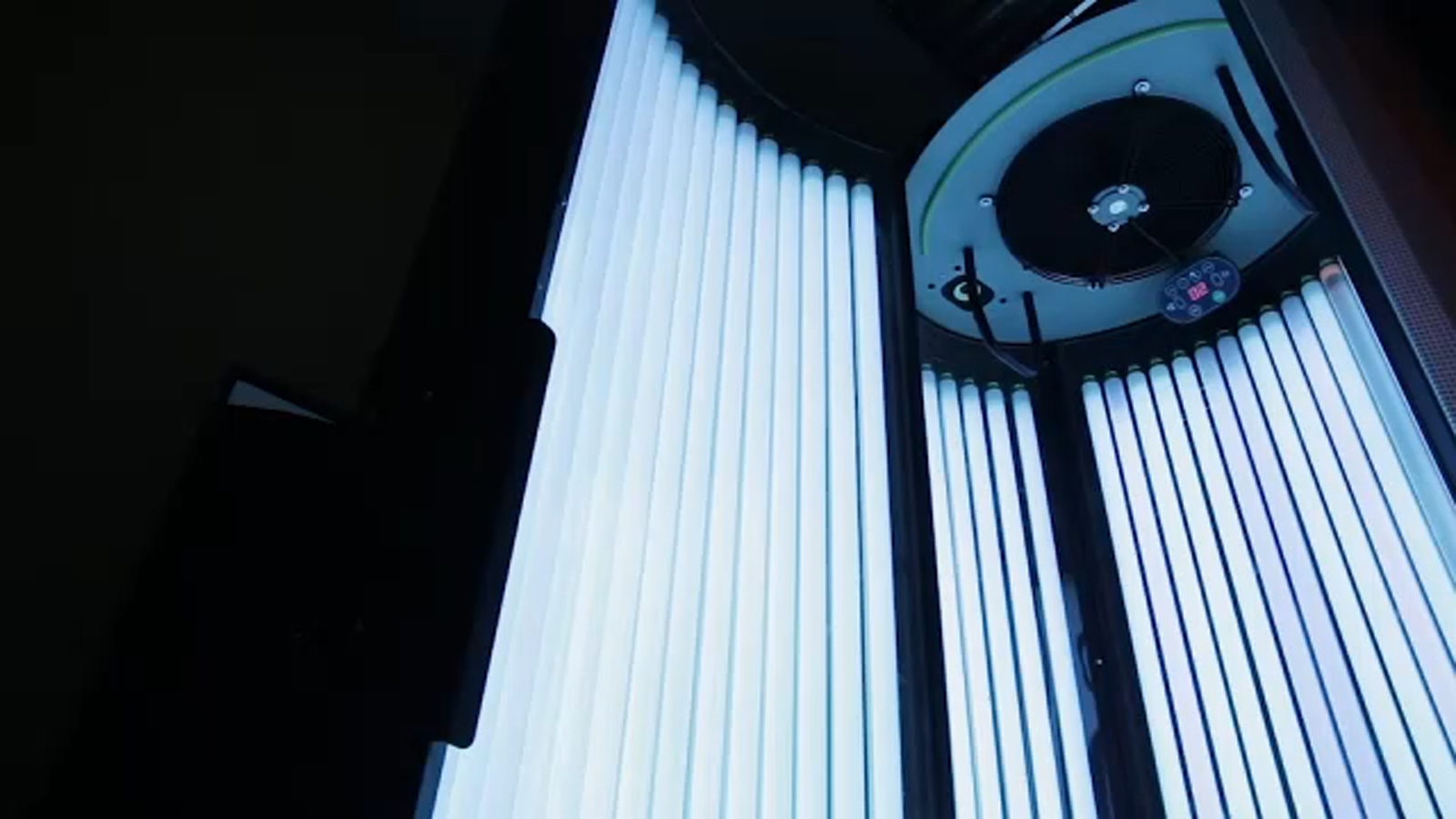 Tanning bed use resurging as Fresno dermatologist warns of health risks