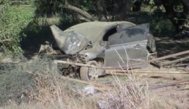 2 people killed in 2-vehicle crash in Fresno County identified