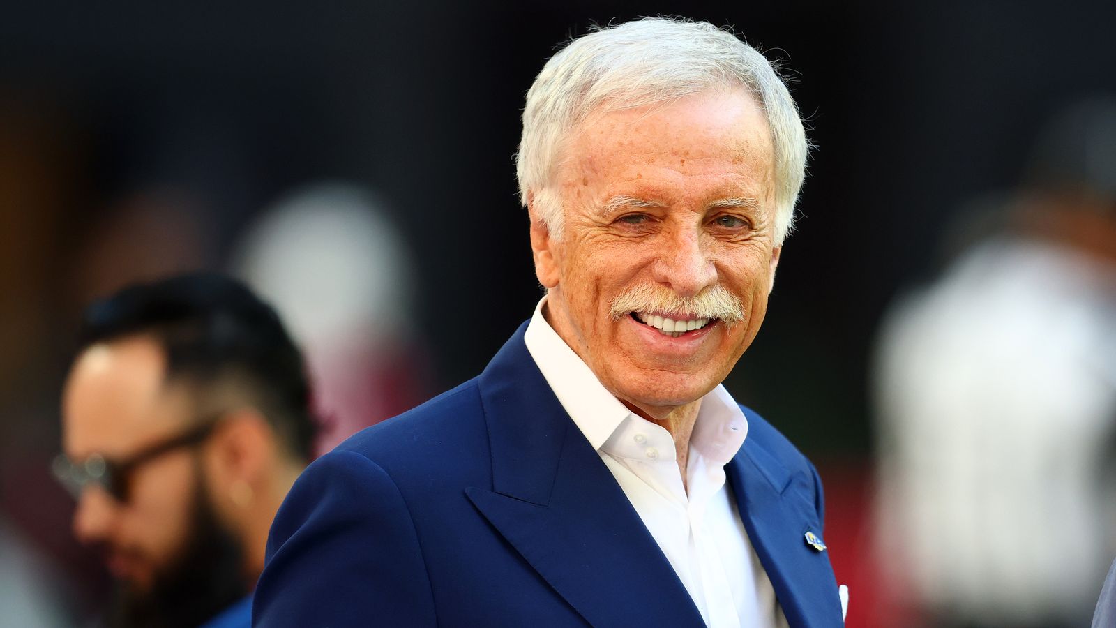 Stan Kroenke agrees to acquire controlling interest in Angels from Arte Moreno