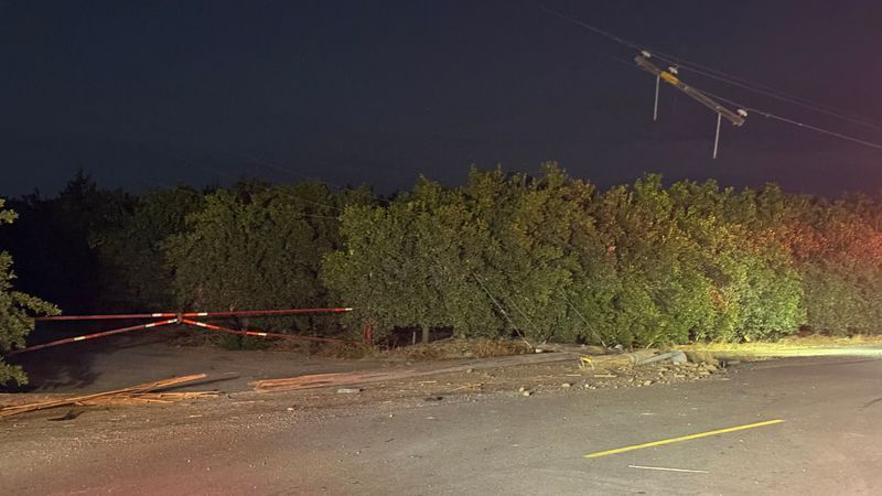 Powerlines down (Photo: FOX26 photojournalist Byron Solorio)