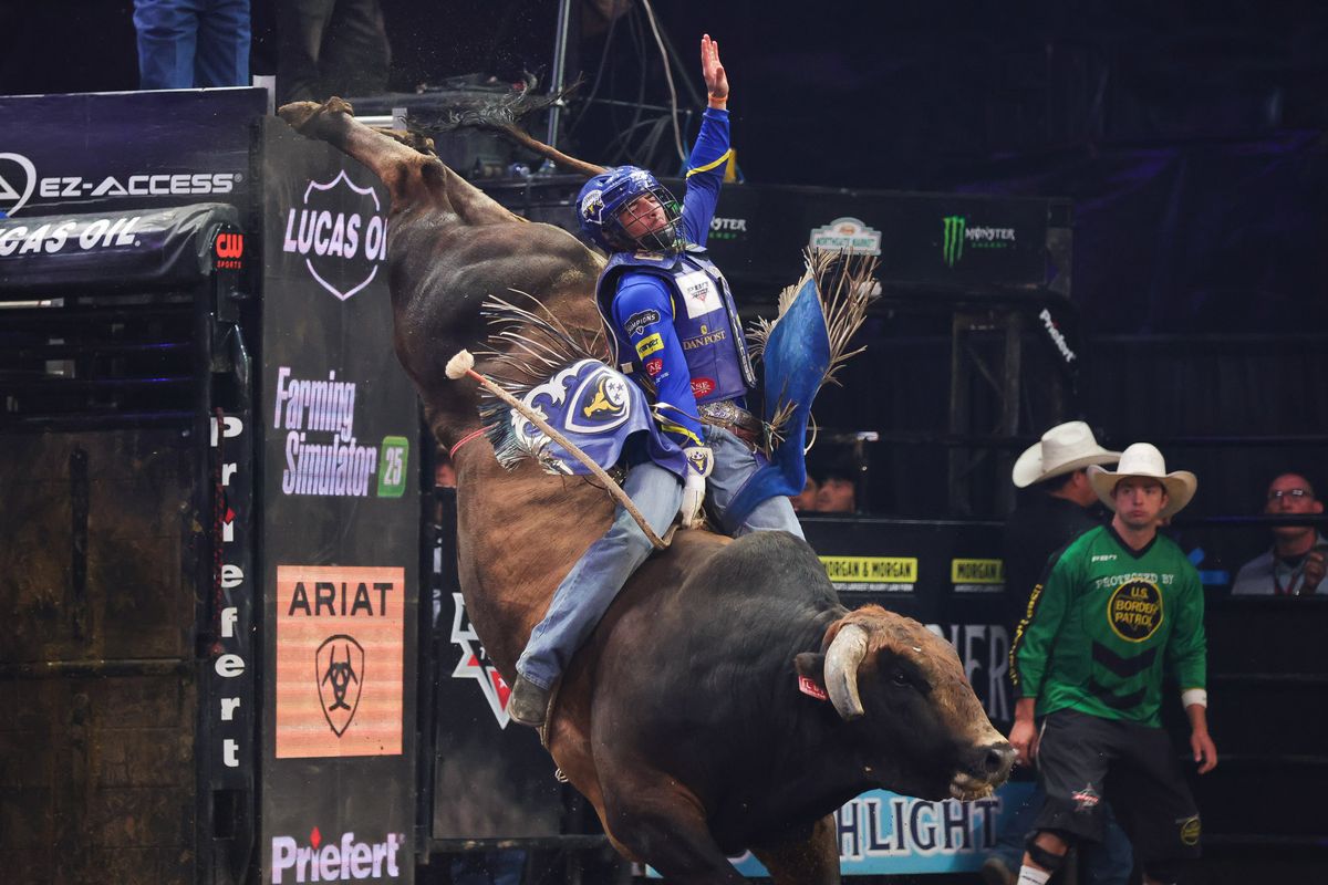 Nashville Stampede Daniel Feitosa rides Nashville Stampede Daniel Feitosa rides