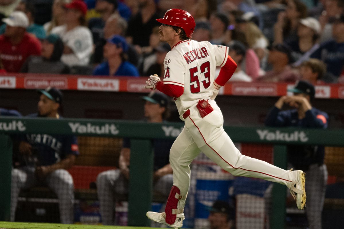 Los Angeles Angels left outfielder Wade Meckler (53) runs to first base after a base hit during an MLB match between Seattle Mariners and Los Angeles Angels on Monday, September 14, 2026 at Angel Stadium in Anaheim, California.