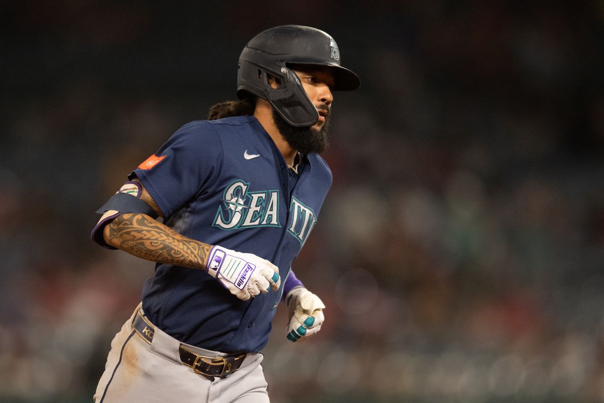 Seattle Mariners short stop J.P. Crawford (3) runs past third base after hitting a homerun during an MLB match between Seattle Mariners and Los Angeles Angels on Monday, September 14, 2026 at Angel Stadium in Anaheim, California.
