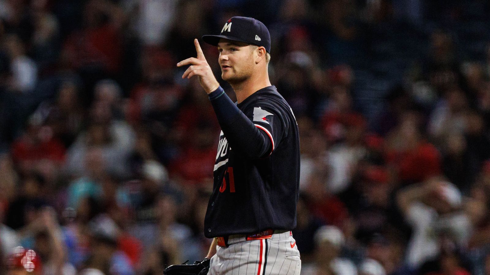 TST Images: Twins defeat Angels, 3-0, in Anaheim