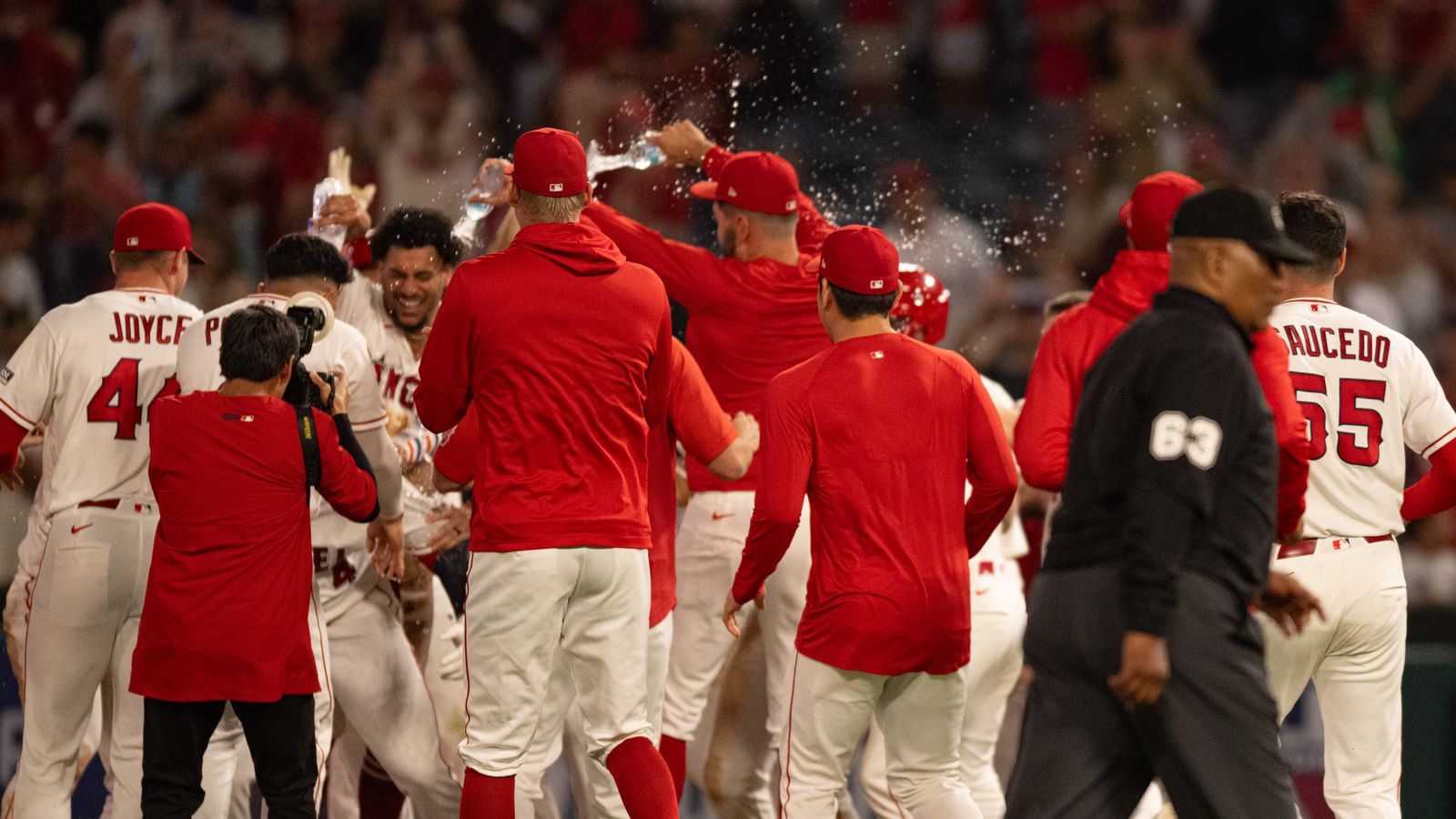 TST Images: Angels defeat Twins 6 -5, at Angel Stadium