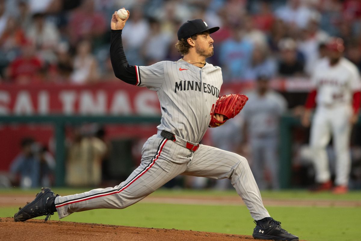 Minnesota Twins right hand pitcher Travis Adams (45) throws a pitch during an MLB match between Minnesota Twins and Los Angeles Angels on Saturday, September 19, 2026 at Angel Stadium in Anaheim, California. Minnesota Twins right hand pitcher Travis Adams (45) throws a pitch during an MLB match between Minnesota Twins and Los Angeles Angels on Saturday, September 19, 2026 at Angel Stadium in Anaheim, California.