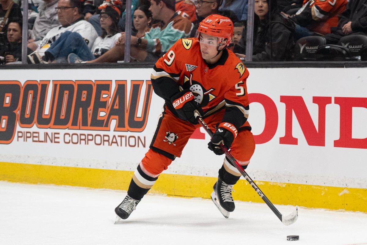 Anaheim Ducks center Sean Farrell (59) skates with the puck during an NHL match between San Jose Sharks and Anaheim Ducks on Sunday, September 20, 2026 at Honda Center in Anaheim, California. Anaheim Ducks center Sean Farrell (59) skates with the puck during an NHL match between San Jose Sharks and Anaheim Ducks on Sunday, September 20, 2026 at Honda Center in Anaheim, California.