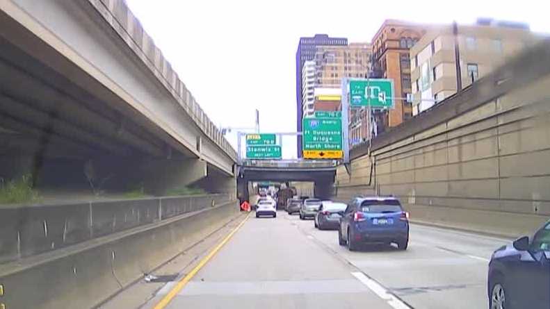 Construction on Parkway East in Pittsburgh, 5th Avenue in Oakland