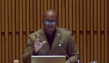 Mayor Rex Richardson opens the public hearing prior the City Council's approval of the 2027 budget.