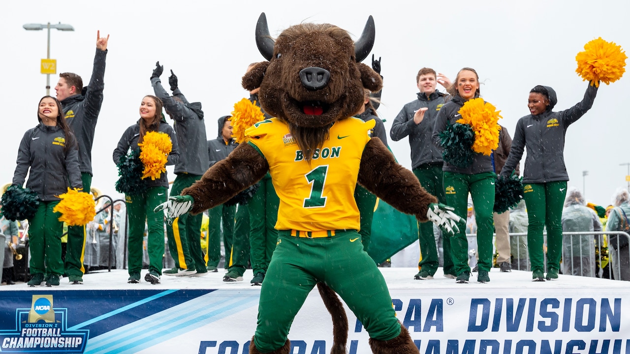 How to watch North Dakota State-Sacramento State college football game for free tonight