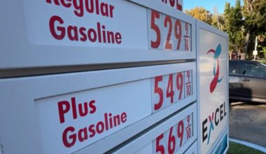 California gas prices surge ahead of Labor Day weekend – NBC Bay Area