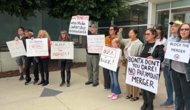 Protesters rally at Bonta’s Oakland office to stop Paramount-Warner Bros. merger – NBC Bay Area