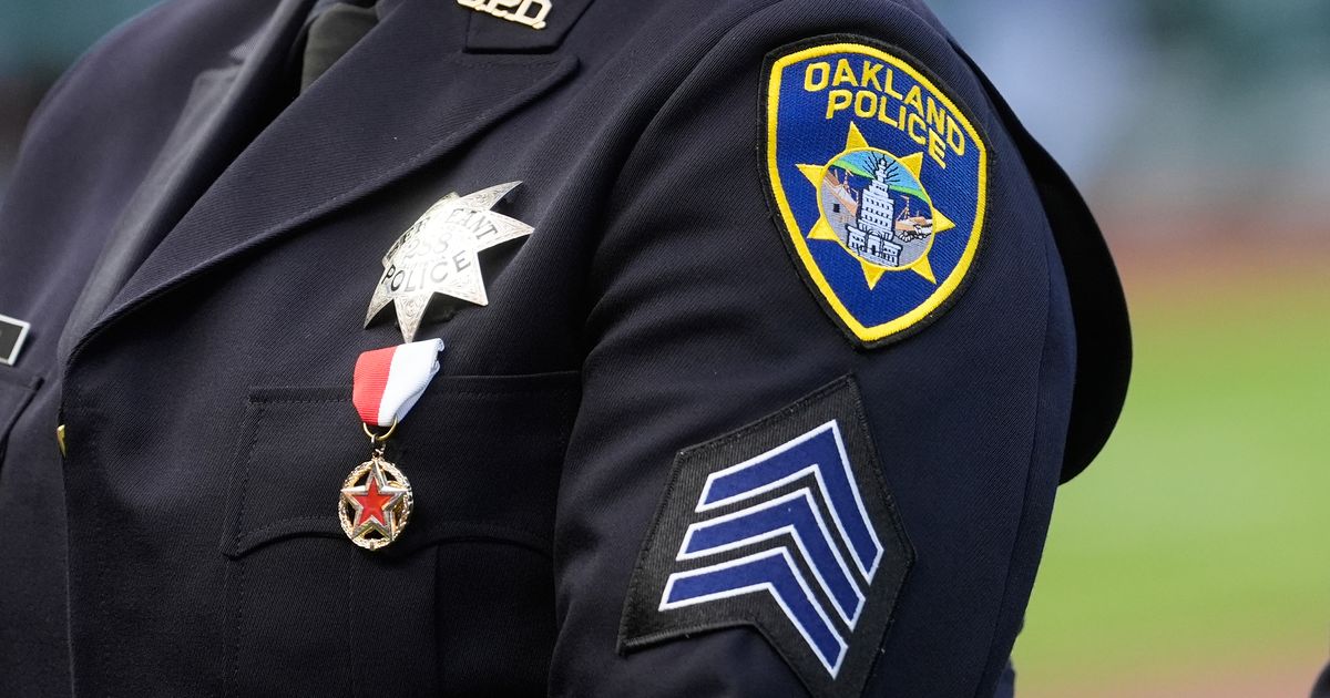 Judge ends federal oversight of Oakland police department after 23 years :: WRAL.com
