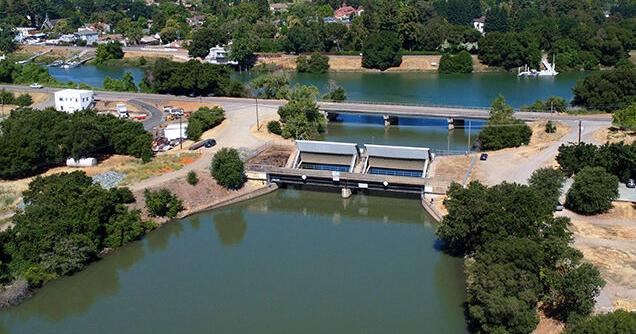 Sacramento Delta gates shut for 24 hours to save salmon run | Covering California