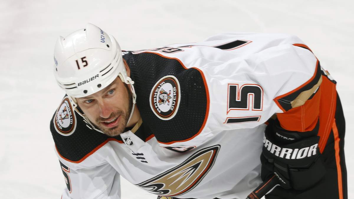 Ducks To Retire Getzlaf's Jersey