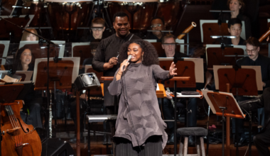 Samara Joy proves dreams come true in San Francisco Symphony debut | Concerts