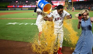Angels beat Twins 6-5 in 11 innings on Moore's bases-loaded, 2-out infield single | National Sports