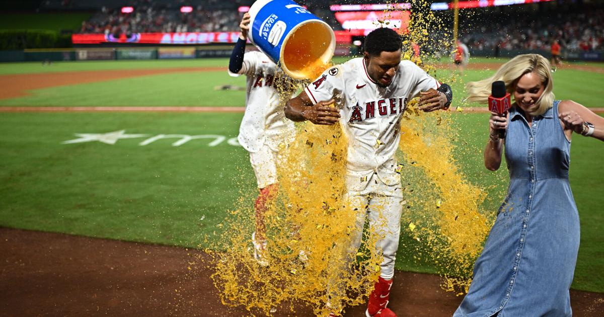 Angels beat Twins 6-5 in 11 innings on Moore's bases-loaded, 2-out infield single | National Sports